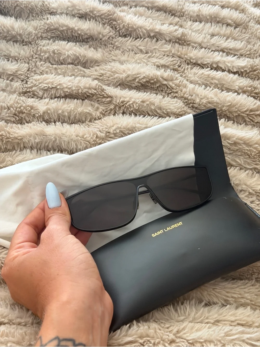 YSL Saint Laurent Black Sunglasses SL605 Luna